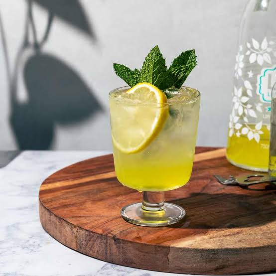 Limoncello Tônica