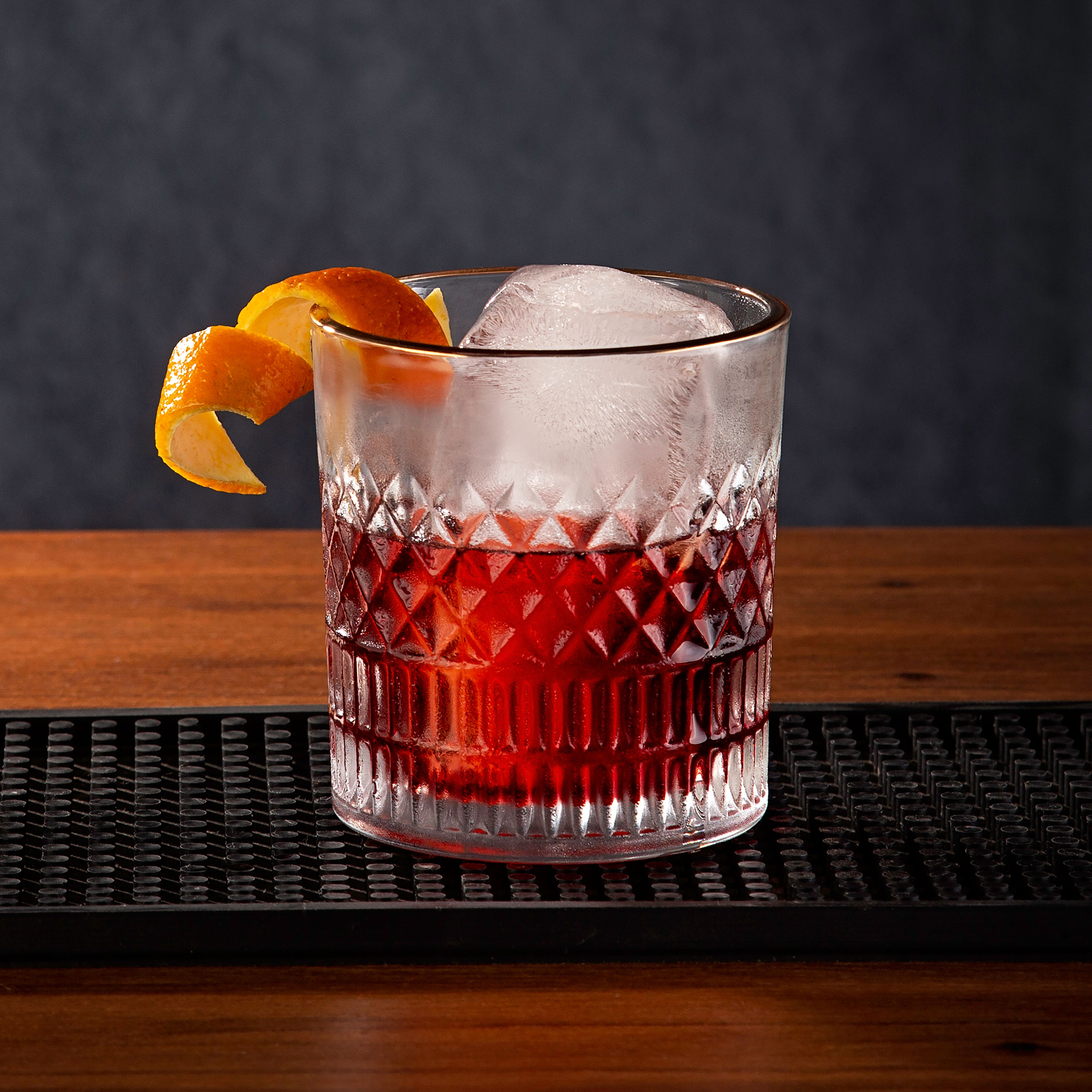 Negroni Highball Apogee